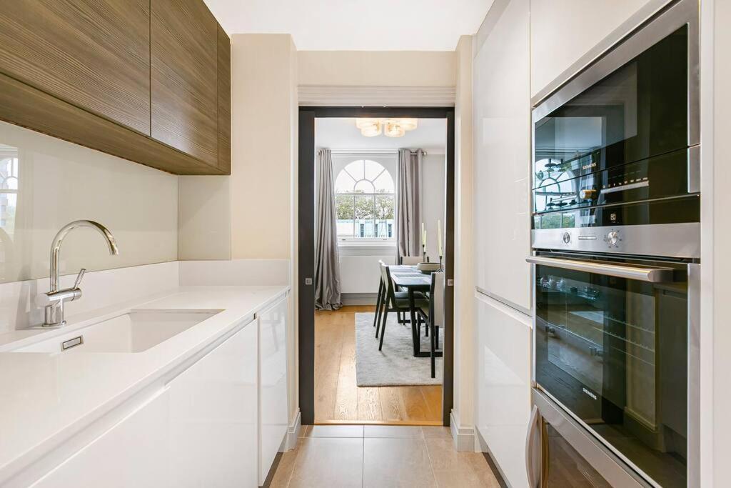 Appartamento Penthouse Overlooking Hyde Park *