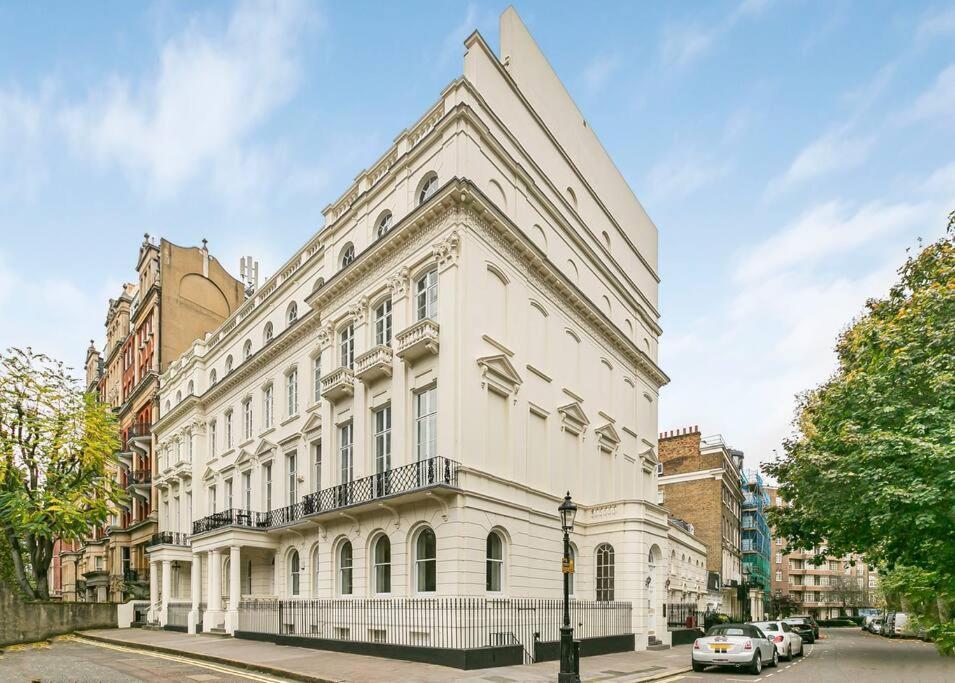 Penthouse Overlooking Hyde Park Appartamento